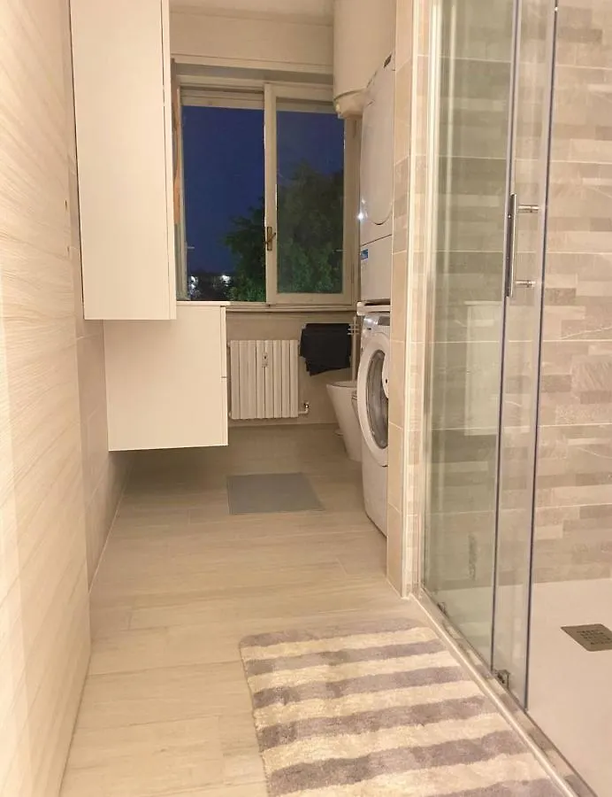 Shining House In Milan Apartment Italy